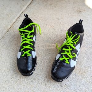 Under Armour Football Cleats Size 14 with gloves